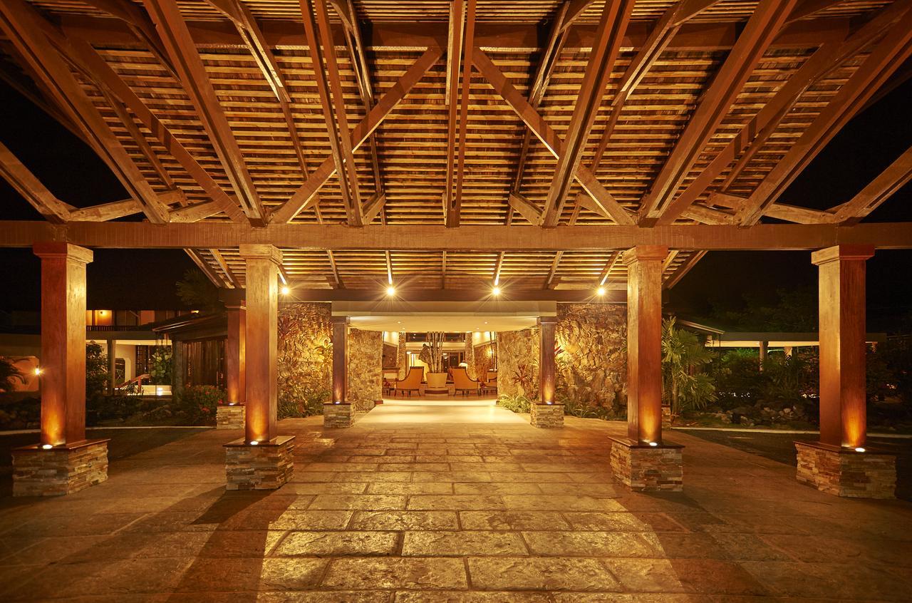Mount Irvine Bay Resort Black Rock Bagian luar foto