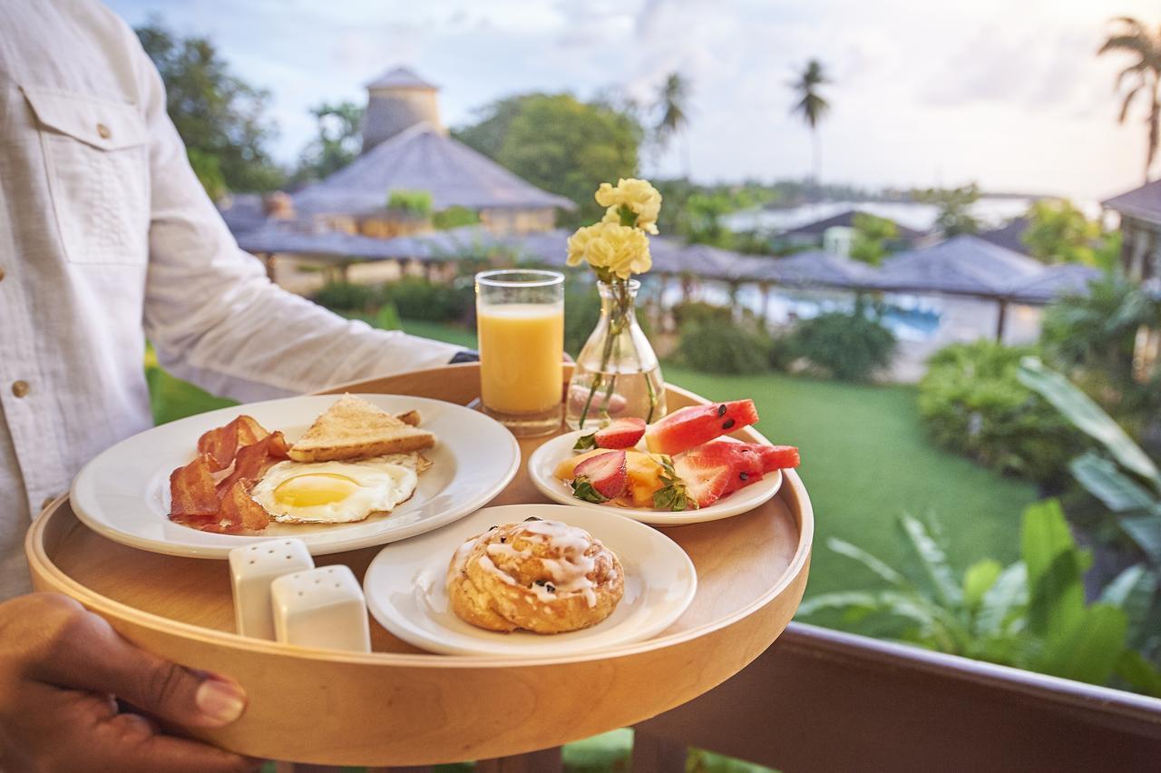Mount Irvine Bay Resort Black Rock Bagian luar foto