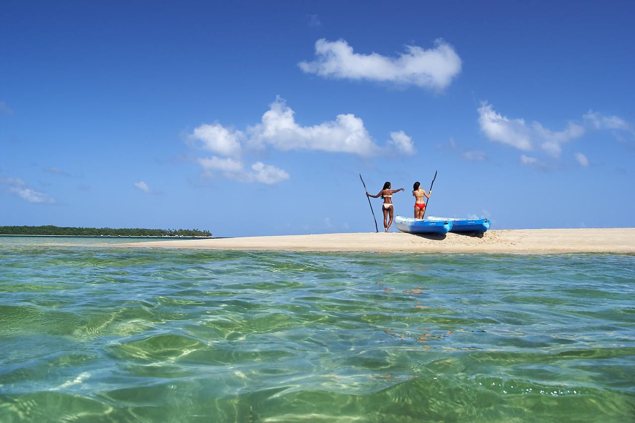 Mount Irvine Bay Resort Black Rock Bagian luar foto